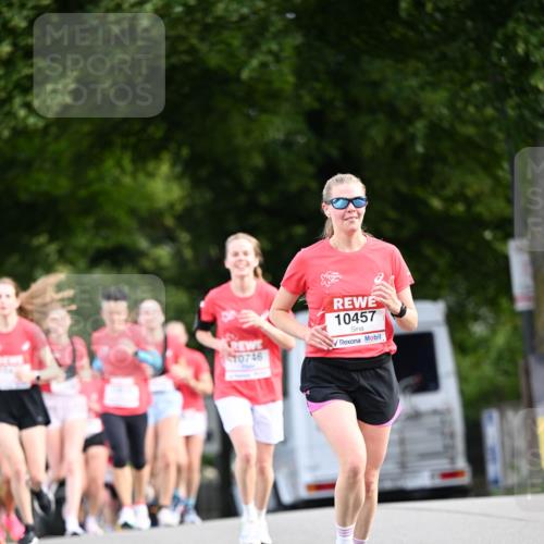 08.06.2024 - REWE Women's Run Dr. Thomas Lammeyer http://msf.ph/oto/6249514 09.06.2024 09:43:40 Laufen 10746, 10457 meine-sportfotos.de