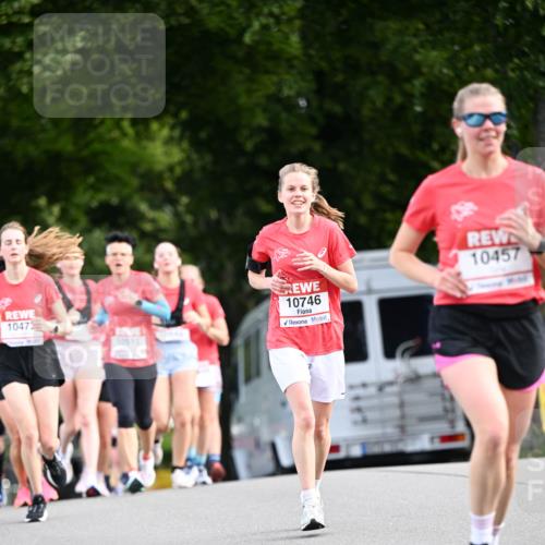 08.06.2024 - REWE Women's Run Dr. Thomas Lammeyer http://msf.ph/oto/6249517 09.06.2024 09:43:41 Laufen 10475, 10512, 10746, 10457 meine-sportfotos.de