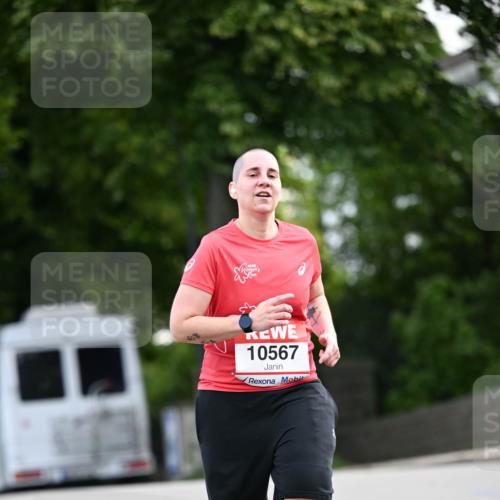 08.06.2024 - REWE Women's Run Dr. Thomas Lammeyer http://msf.ph/oto/6249603 09.06.2024 09:43:57 Laufen 10567 meine-sportfotos.de