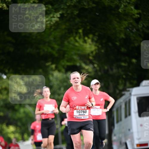 08.06.2024 - REWE Women's Run Dr. Thomas Lammeyer http://msf.ph/oto/6249612 09.06.2024 09:44:00 Laufen 10760, 10105 meine-sportfotos.de