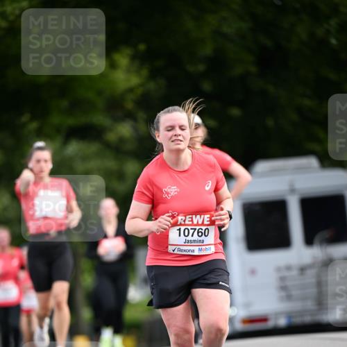 08.06.2024 - REWE Women's Run Dr. Thomas Lammeyer http://msf.ph/oto/6249622 09.06.2024 09:44:01 Laufen 10760 meine-sportfotos.de