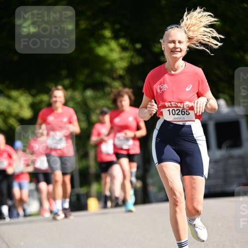08.06.2024 - REWE Women's Run Dr. Thomas Lammeyer http://msf.ph/oto/6249703 09.06.2024 09:44:21 Laufen 10265 meine-sportfotos.de
