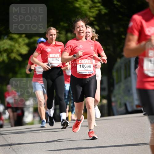 08.06.2024 - REWE Women's Run Dr. Thomas Lammeyer http://msf.ph/oto/6249727 09.06.2024 09:44:25 Laufen 10, 10462, 10096 meine-sportfotos.de