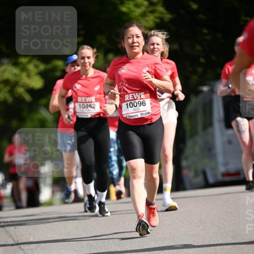 08.06.2024 - REWE Women's Run Dr. Thomas Lammeyer http://msf.ph/oto/6249729 09.06.2024 09:44:25 Laufen 10462, 10096 meine-sportfotos.de