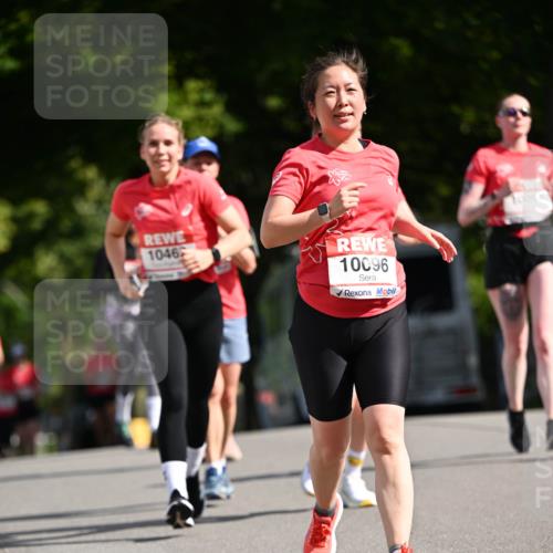 08.06.2024 - REWE Women's Run Dr. Thomas Lammeyer http://msf.ph/oto/6249741 09.06.2024 09:44:27 Laufen 1046, 10096 meine-sportfotos.de