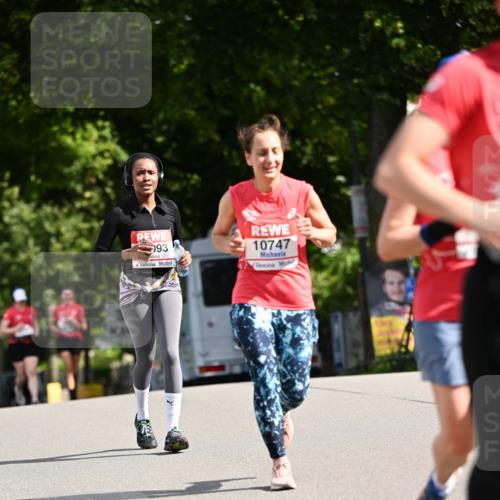 08.06.2024 - REWE Women's Run Dr. Thomas Lammeyer http://msf.ph/oto/6249756 09.06.2024 09:44:29 Laufen 93, 10747 meine-sportfotos.de