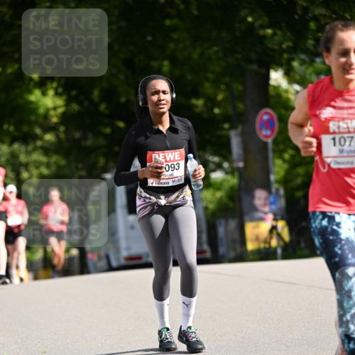 08.06.2024 - REWE Women's Run Dr. Thomas Lammeyer http://msf.ph/oto/6249764 09.06.2024 09:44:31 Laufen 093, 107 meine-sportfotos.de