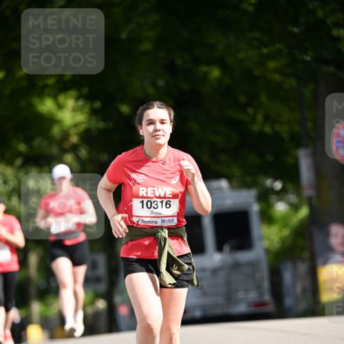 08.06.2024 - REWE Women's Run Dr. Thomas Lammeyer http://msf.ph/oto/6249781 09.06.2024 09:44:34 Laufen 10316 meine-sportfotos.de