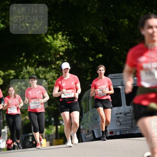 08.06.2024 - REWE Women's Run Dr. Thomas Lammeyer http://msf.ph/oto/6249784 09.06.2024 09:44:35 Laufen 103, 10791, 10531, 10732 meine-sportfotos.de