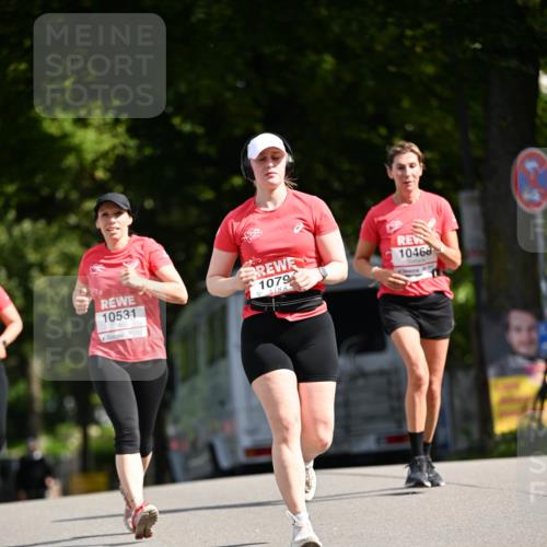 08.06.2024 - REWE Women's Run Dr. Thomas Lammeyer http://msf.ph/oto/6249792 09.06.2024 09:44:37 Laufen 10531, 1079, 10468 meine-sportfotos.de