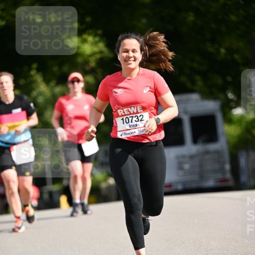 08.06.2024 - REWE Women's Run Dr. Thomas Lammeyer http://msf.ph/oto/6249814 09.06.2024 09:44:41 Laufen 10732 meine-sportfotos.de