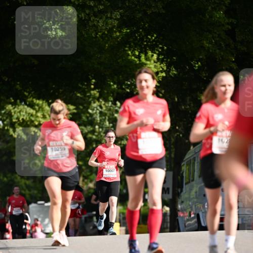08.06.2024 - REWE Women's Run Dr. Thomas Lammeyer http://msf.ph/oto/6249885 09.06.2024 09:45:12 Laufen 10259, 10007, 102 meine-sportfotos.de