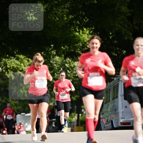 08.06.2024 - REWE Women's Run Dr. Thomas Lammeyer http://msf.ph/oto/6249888 09.06.2024 09:45:12 Laufen 10007 meine-sportfotos.de