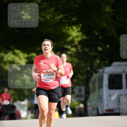 08.06.2024 - REWE Women's Run Dr. Thomas Lammeyer http://msf.ph/oto/6249896 09.06.2024 09:45:14 Laufen 10259 meine-sportfotos.de