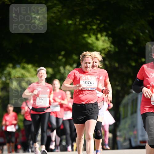 08.06.2024 - REWE Women's Run Dr. Thomas Lammeyer http://msf.ph/oto/6249944 09.06.2024 09:45:32 Laufen 106, 10701 meine-sportfotos.de