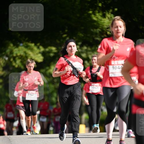 08.06.2024 - REWE Women's Run Dr. Thomas Lammeyer http://msf.ph/oto/6249971 09.06.2024 09:45:36 Laufen 10667, 0374, 10426, 1044, 7 meine-sportfotos.de
