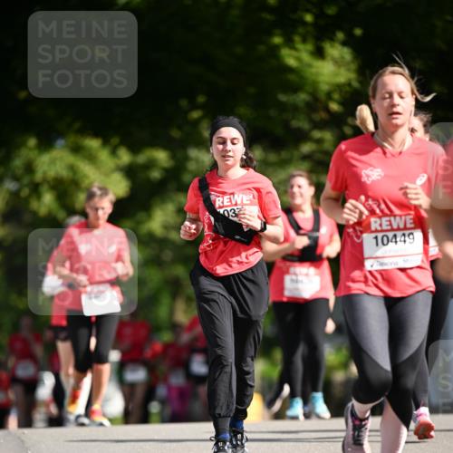 08.06.2024 - REWE Women's Run Dr. Thomas Lammeyer http://msf.ph/oto/6249973 09.06.2024 09:45:37 Laufen 03, 10449 meine-sportfotos.de