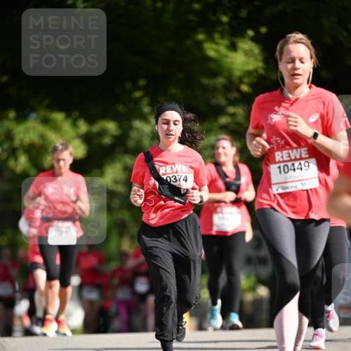 08.06.2024 - REWE Women's Run Dr. Thomas Lammeyer http://msf.ph/oto/6249974 09.06.2024 09:45:37 Laufen 0374, 10449 meine-sportfotos.de