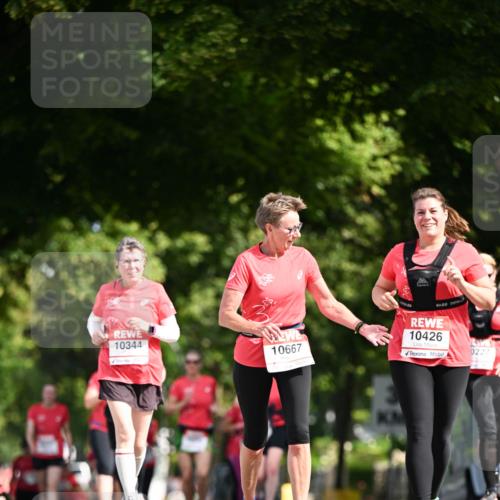 08.06.2024 - REWE Women's Run Dr. Thomas Lammeyer http://msf.ph/oto/6249982 09.06.2024 09:45:39 Laufen 10344, 10667, 10426, 0227 meine-sportfotos.de