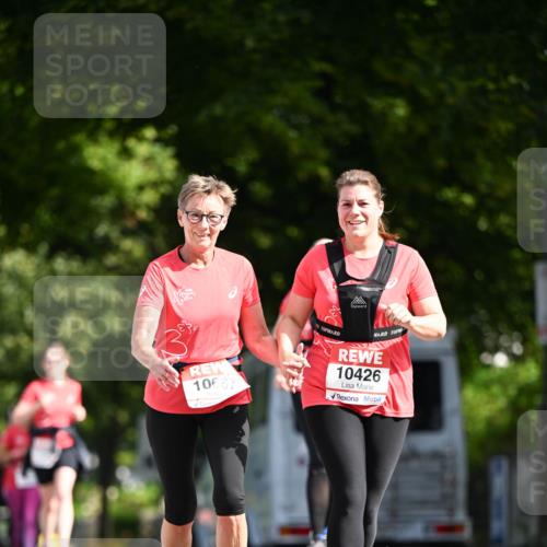 08.06.2024 - REWE Women's Run Dr. Thomas Lammeyer http://msf.ph/oto/6249992 09.06.2024 09:45:40 Laufen 3, 10667, 10426 meine-sportfotos.de
