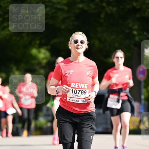 08.06.2024 - REWE Women's Run Dr. Thomas Lammeyer http://msf.ph/oto/6250027 09.06.2024 09:45:47 Laufen 10789 meine-sportfotos.de