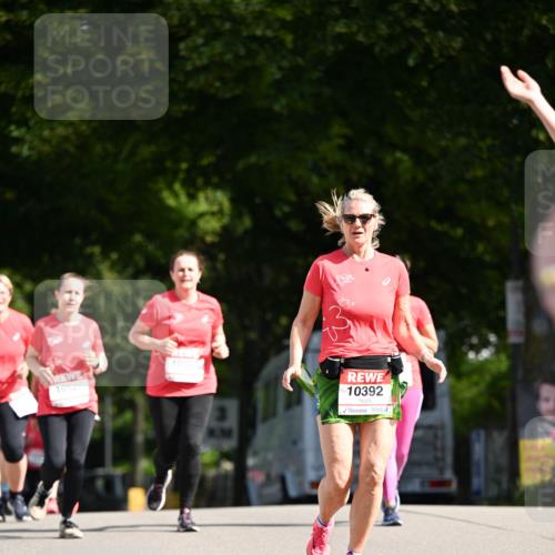 08.06.2024 - REWE Women's Run Dr. Thomas Lammeyer http://msf.ph/oto/6250033 09.06.2024 09:45:48 Laufen 1002, 10520, 10392 meine-sportfotos.de