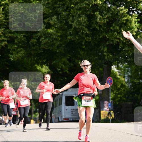 08.06.2024 - REWE Women's Run Dr. Thomas Lammeyer http://msf.ph/oto/6250038 09.06.2024 09:45:49 Laufen 1052, 100, 10392 meine-sportfotos.de
