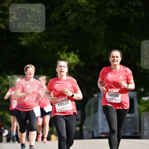 08.06.2024 - REWE Women's Run Dr. Thomas Lammeyer http://msf.ph/oto/6250047 09.06.2024 09:45:51 Laufen 10520, 10026 meine-sportfotos.de
