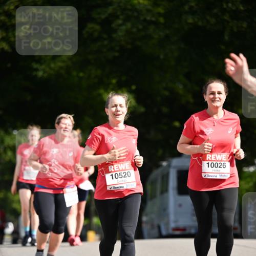 08.06.2024 - REWE Women's Run Dr. Thomas Lammeyer http://msf.ph/oto/6250049 09.06.2024 09:45:51 Laufen 10520, 10026 meine-sportfotos.de