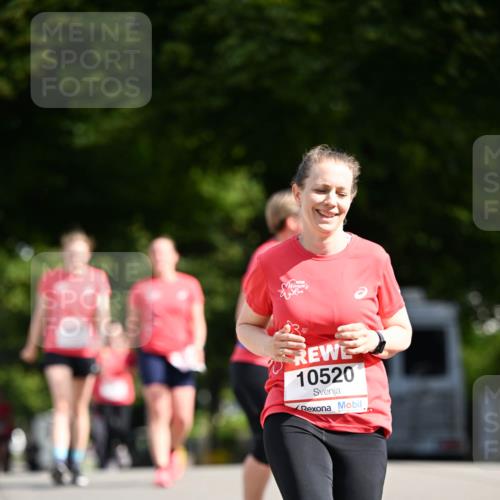 08.06.2024 - REWE Women's Run Dr. Thomas Lammeyer http://msf.ph/oto/6250056 09.06.2024 09:45:52 Laufen 10520 meine-sportfotos.de