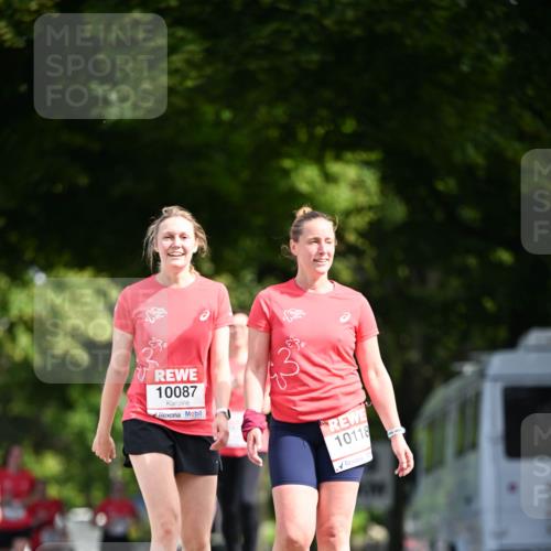 08.06.2024 - REWE Women's Run Dr. Thomas Lammeyer http://msf.ph/oto/6250064 09.06.2024 09:45:54 Laufen 10087, 3, 10118 meine-sportfotos.de