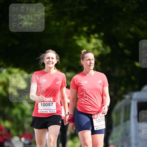 08.06.2024 - REWE Women's Run Dr. Thomas Lammeyer http://msf.ph/oto/6250067 09.06.2024 09:45:55 Laufen 10087, 10118 meine-sportfotos.de