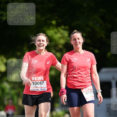 08.06.2024 - REWE Women's Run Dr. Thomas Lammeyer http://msf.ph/oto/6250075 09.06.2024 09:45:56 Laufen 10087, 10118 meine-sportfotos.de