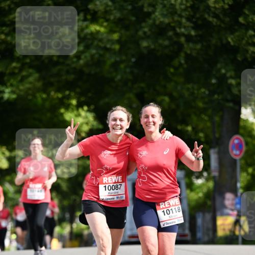 08.06.2024 - REWE Women's Run Dr. Thomas Lammeyer http://msf.ph/oto/6250083 09.06.2024 09:45:57 Laufen 10087, 10118 meine-sportfotos.de