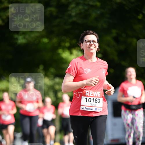 08.06.2024 - REWE Women's Run Dr. Thomas Lammeyer http://msf.ph/oto/6250101 09.06.2024 09:46:01 Laufen 10183 meine-sportfotos.de