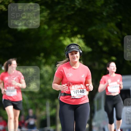08.06.2024 - REWE Women's Run Dr. Thomas Lammeyer http://msf.ph/oto/6250116 09.06.2024 09:46:03 Laufen 10140 meine-sportfotos.de