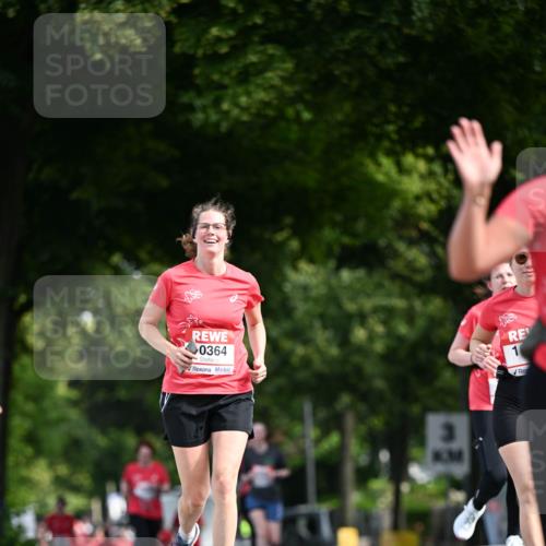 08.06.2024 - REWE Women's Run Dr. Thomas Lammeyer http://msf.ph/oto/6250121 09.06.2024 09:46:05 Laufen 0364, 1 meine-sportfotos.de