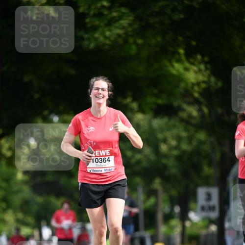 08.06.2024 - REWE Women's Run Dr. Thomas Lammeyer http://msf.ph/oto/6250125 09.06.2024 09:46:05 Laufen 10364 meine-sportfotos.de
