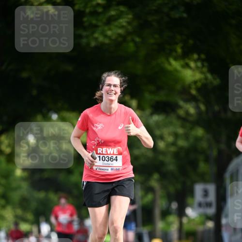 08.06.2024 - REWE Women's Run Dr. Thomas Lammeyer http://msf.ph/oto/6250127 09.06.2024 09:46:06 Laufen 10364 meine-sportfotos.de