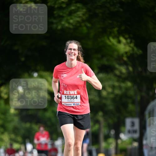 08.06.2024 - REWE Women's Run Dr. Thomas Lammeyer http://msf.ph/oto/6250128 09.06.2024 09:46:06 Laufen 10364 meine-sportfotos.de