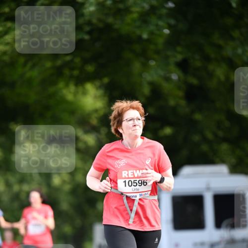 08.06.2024 - REWE Women's Run Dr. Thomas Lammeyer http://msf.ph/oto/6250146 09.06.2024 09:46:17 Laufen 10596 meine-sportfotos.de