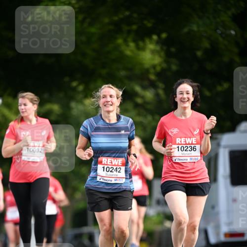 08.06.2024 - REWE Women's Run Dr. Thomas Lammeyer http://msf.ph/oto/6250180 09.06.2024 09:46:22 Laufen 10032, 10242, 10236 meine-sportfotos.de