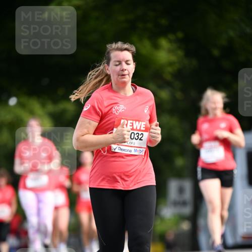 08.06.2024 - REWE Women's Run Dr. Thomas Lammeyer http://msf.ph/oto/6250208 09.06.2024 09:46:25 Laufen 032 meine-sportfotos.de