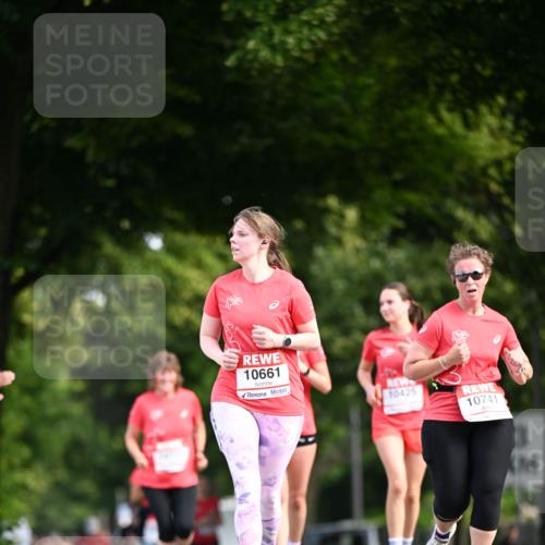 08.06.2024 - REWE Women's Run Dr. Thomas Lammeyer http://msf.ph/oto/6250219 09.06.2024 09:46:26 Laufen 10661, 10425, 10741 meine-sportfotos.de
