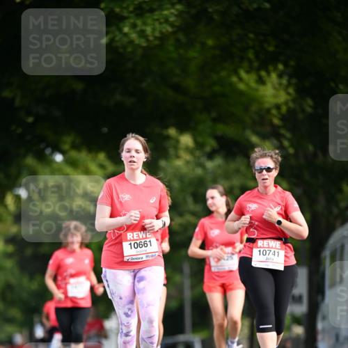 08.06.2024 - REWE Women's Run Dr. Thomas Lammeyer http://msf.ph/oto/6250222 09.06.2024 09:46:27 Laufen 10661, 10741 meine-sportfotos.de