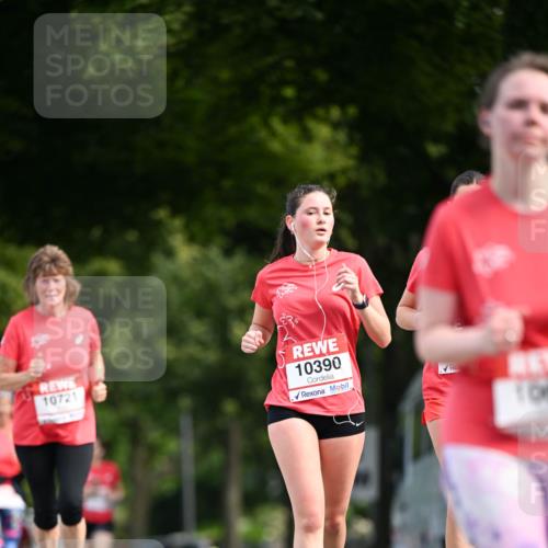 08.06.2024 - REWE Women's Run Dr. Thomas Lammeyer http://msf.ph/oto/6250252 09.06.2024 09:46:30 Laufen 10721, 10390 meine-sportfotos.de