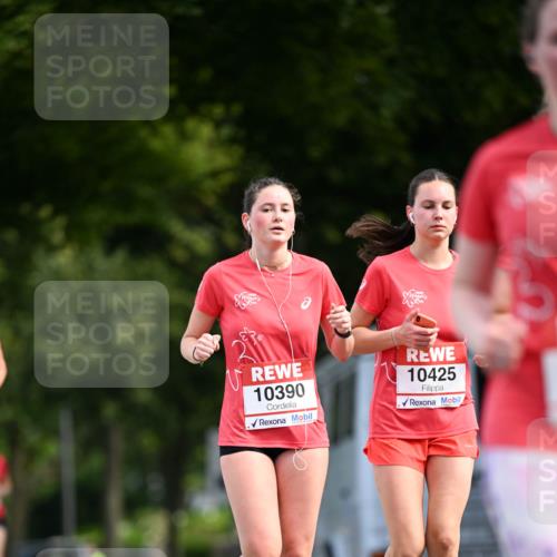 08.06.2024 - REWE Women's Run Dr. Thomas Lammeyer http://msf.ph/oto/6250257 09.06.2024 09:46:31 Laufen 10390, 10425 meine-sportfotos.de