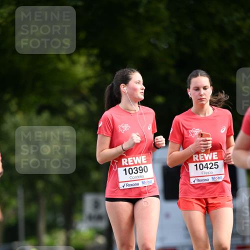08.06.2024 - REWE Women's Run Dr. Thomas Lammeyer http://msf.ph/oto/6250261 09.06.2024 09:46:31 Laufen 10390, 10425 meine-sportfotos.de