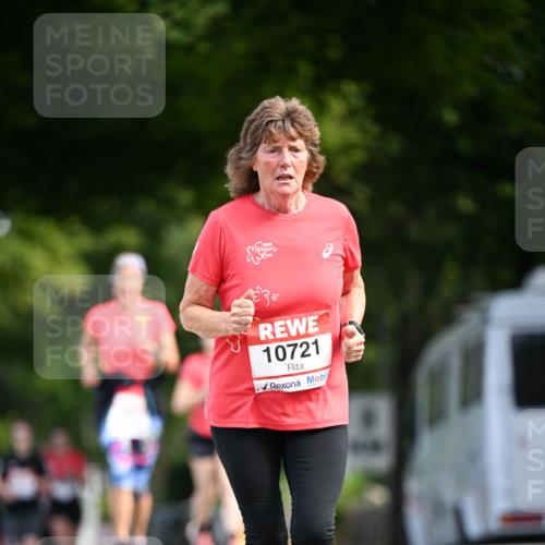 08.06.2024 - REWE Women's Run Dr. Thomas Lammeyer http://msf.ph/oto/6250284 09.06.2024 09:46:34 Laufen 10721 meine-sportfotos.de