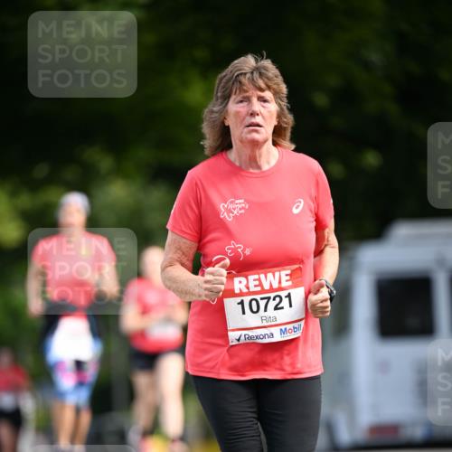 08.06.2024 - REWE Women's Run Dr. Thomas Lammeyer http://msf.ph/oto/6250292 09.06.2024 09:46:34 Laufen 10721 meine-sportfotos.de